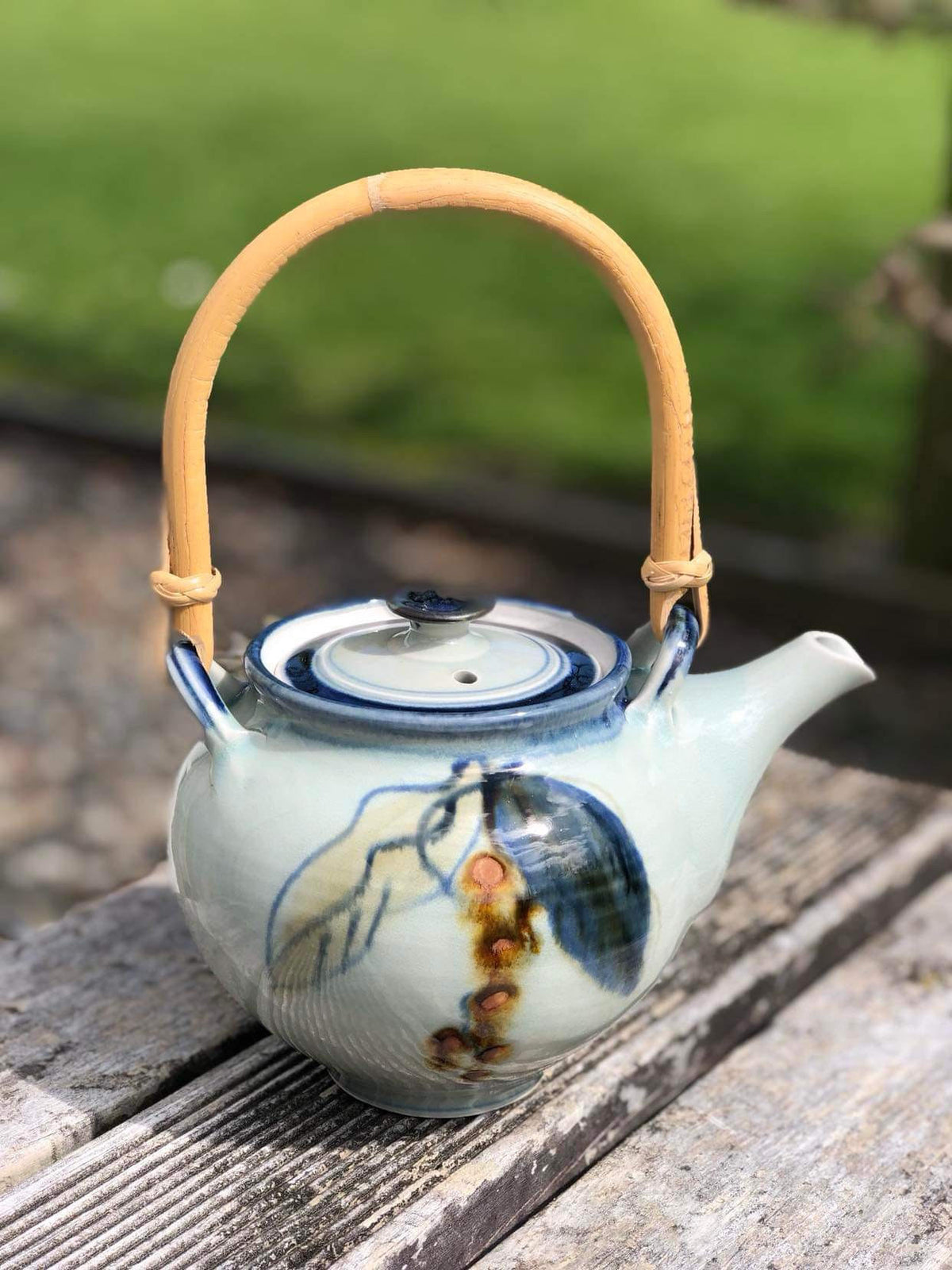 Hanjiki Half Porcelain Clay  Sample Kettle Photo